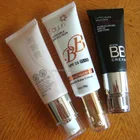 Beauty and health tube with pump head cap