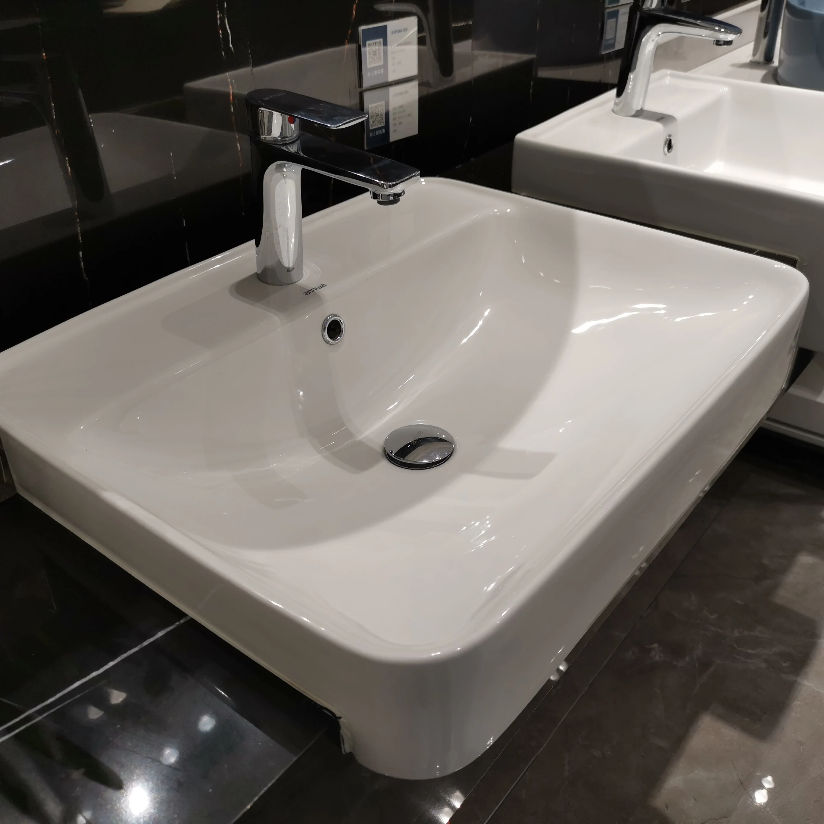 ANNWA NT01 Ceramic Bathroom Shampoo Hand Wash Basin