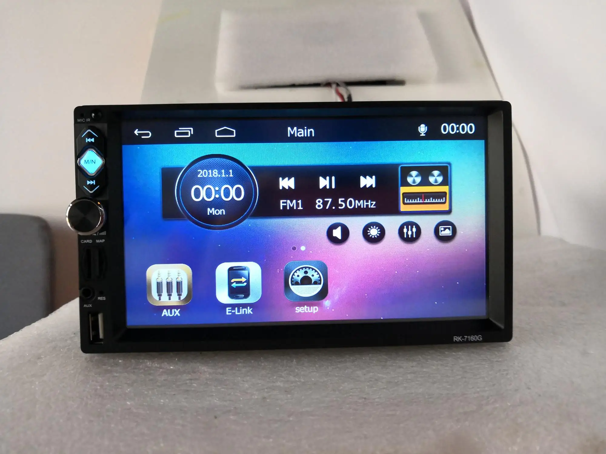 7 2 Din Universal Touch Screen Car Mp5 Player With Usb Gps Buy 7inch