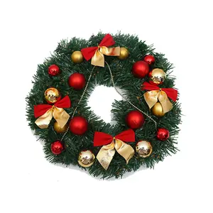 different color christmas garland