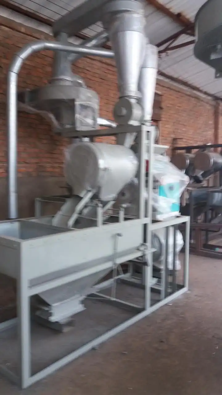maize milling machine 02.jpg