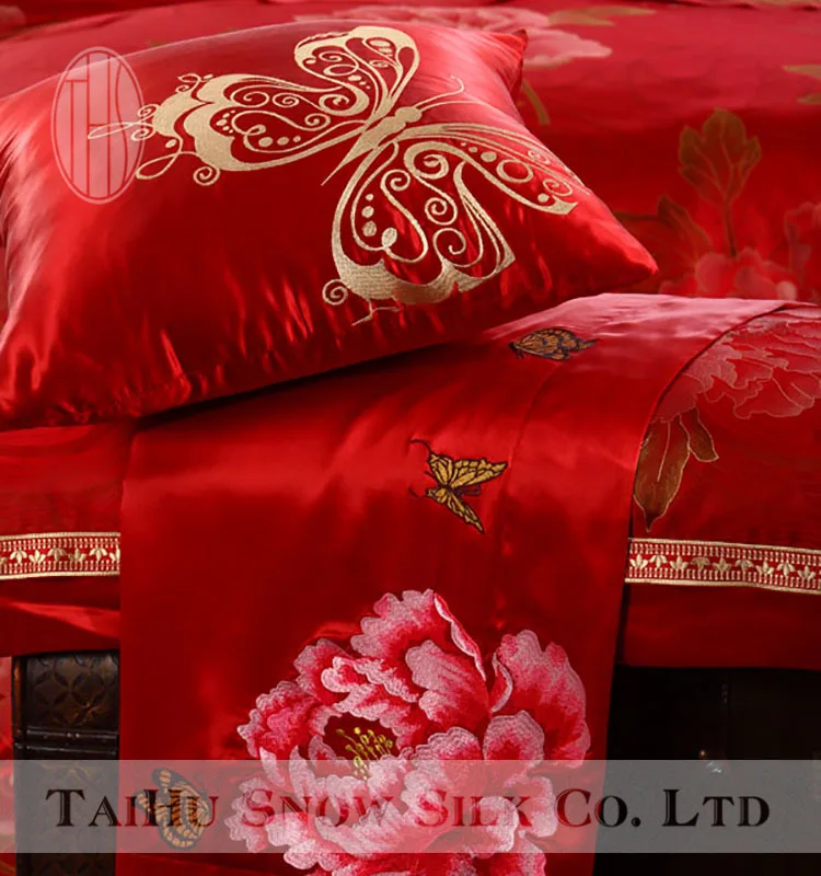 Taihu Snow 100% silk yarn dyed high quality silk bedding sets silk comforter set