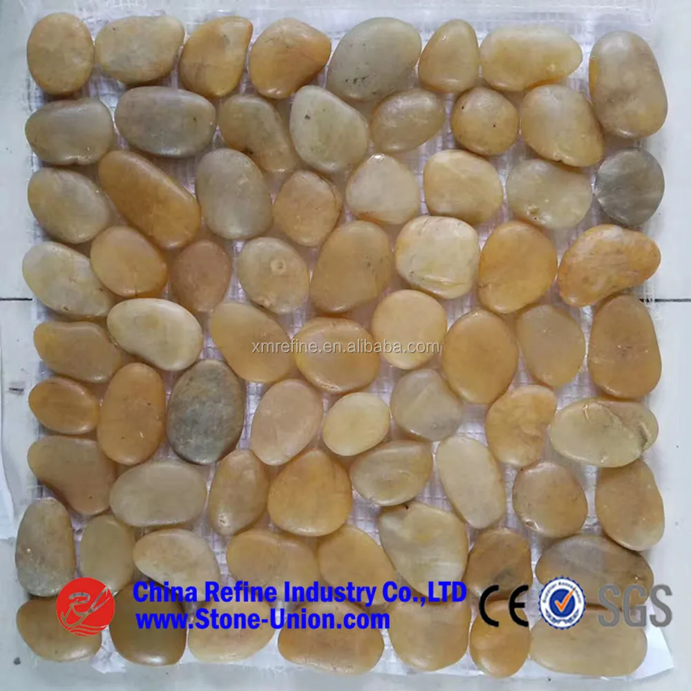 hot sale landscape pebble stone ,yellow pebble net landscape