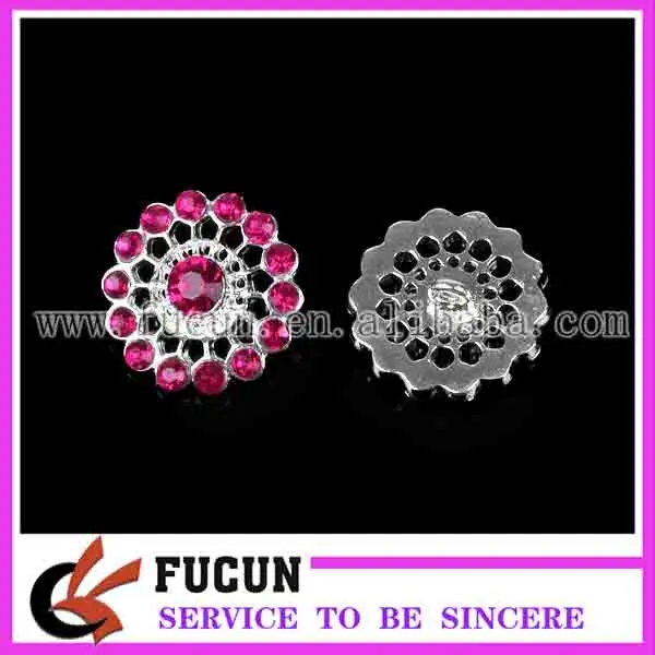 small rhinestone and pearl brooch 5.jpg