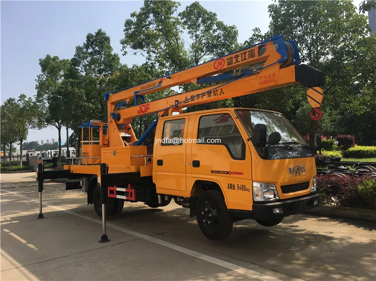 18m high lifting truck1.JPG