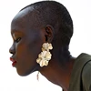 Kaimei 2019 new fashion jewelry women brands metal curved dangle gold leaf drop earrings for women 2019
