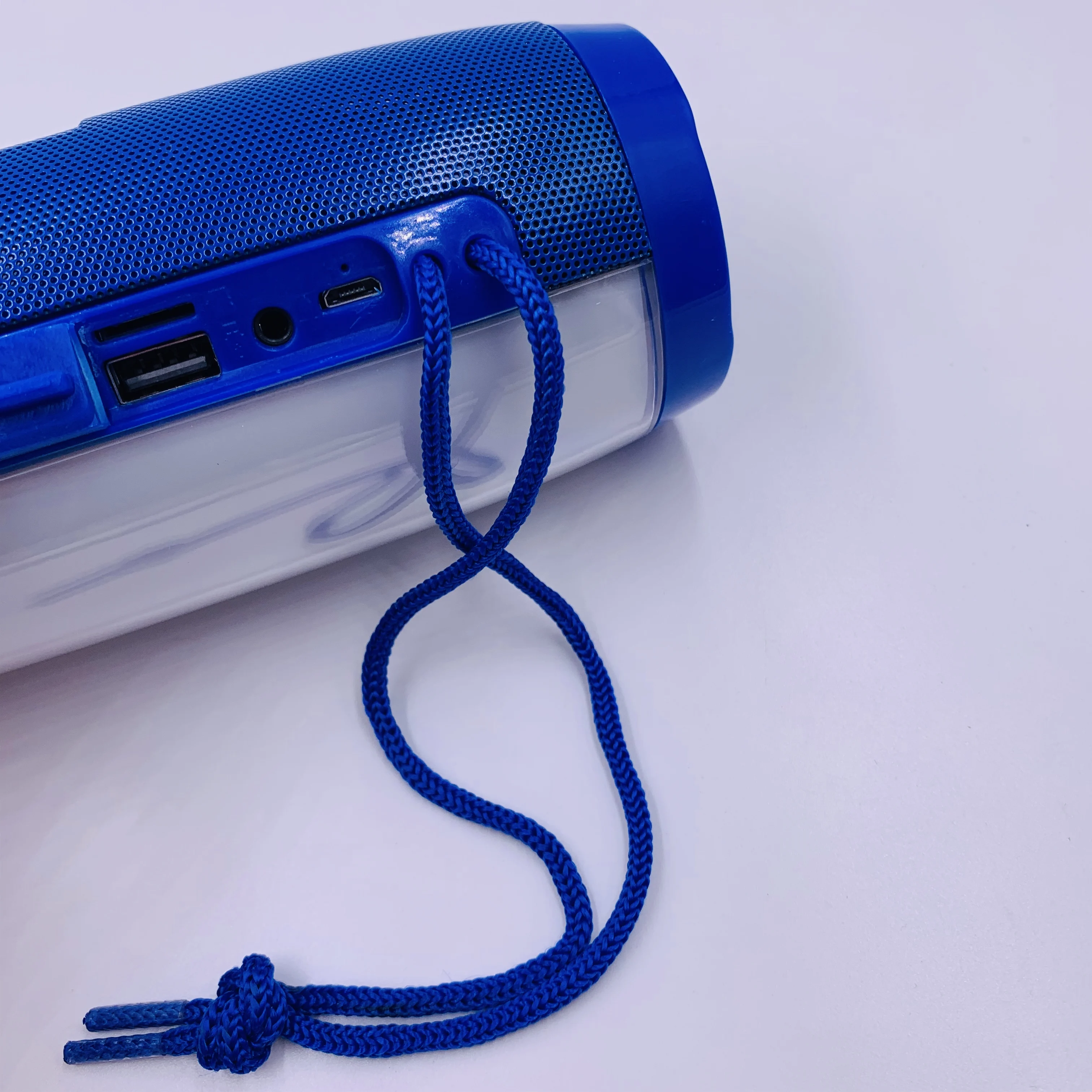 Speaker with Loud Stereo Sound and LED light Hi-Fi wireless bluetooth speakers for Mobile Phone - ANKUX.COM