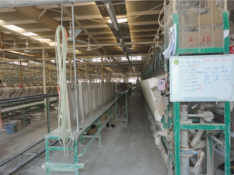 casting iron bench for ceramic