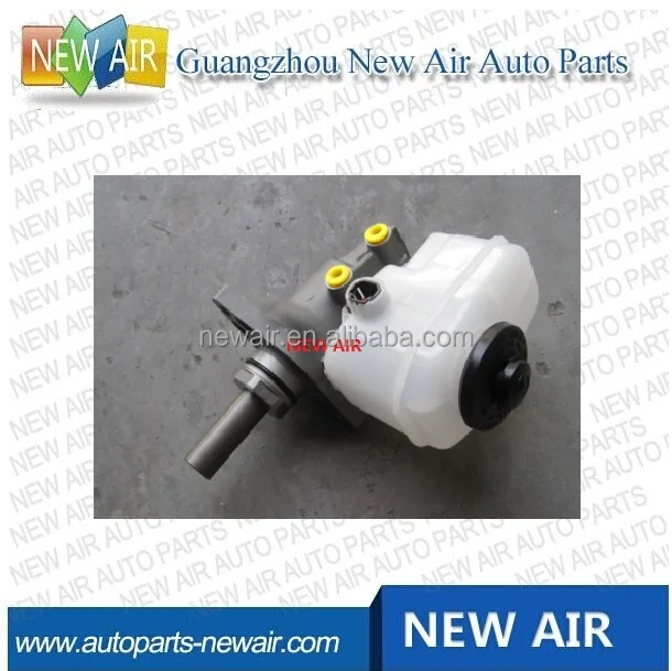 Brake master cylinder 47028-60010 For Toyota land cruiser