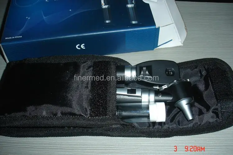 No.07A Otoscope and ophthalmoscope kit in soft case.JPG