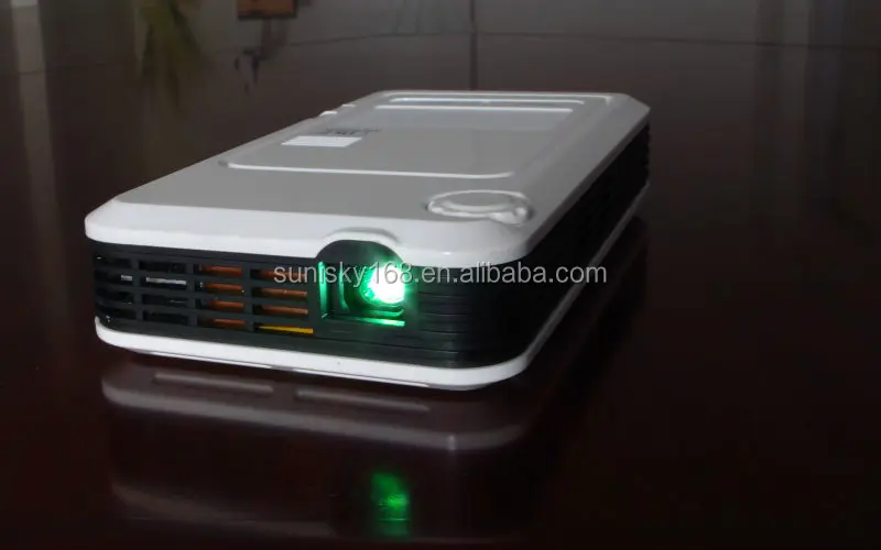 100lumen WIFI pocket projector (SMP7027)---VGA 854*480 pixel