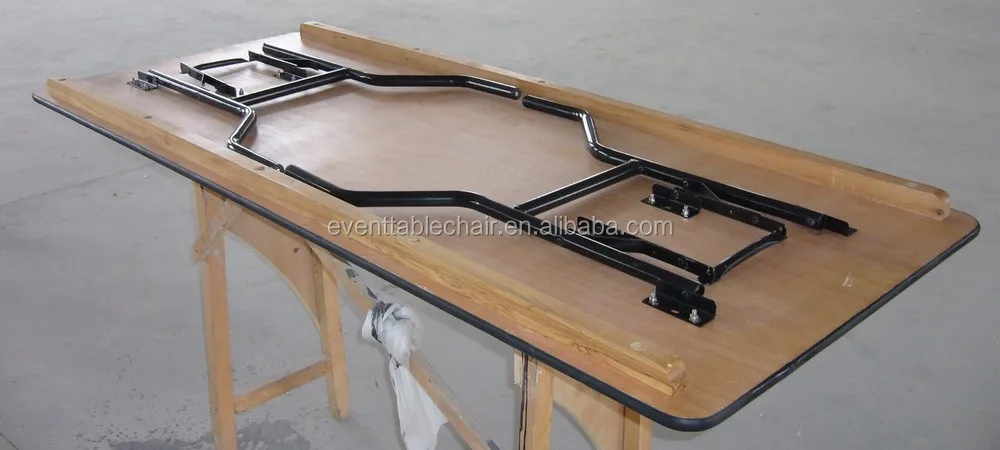 table underneath(01-23-09-58-25).JPG