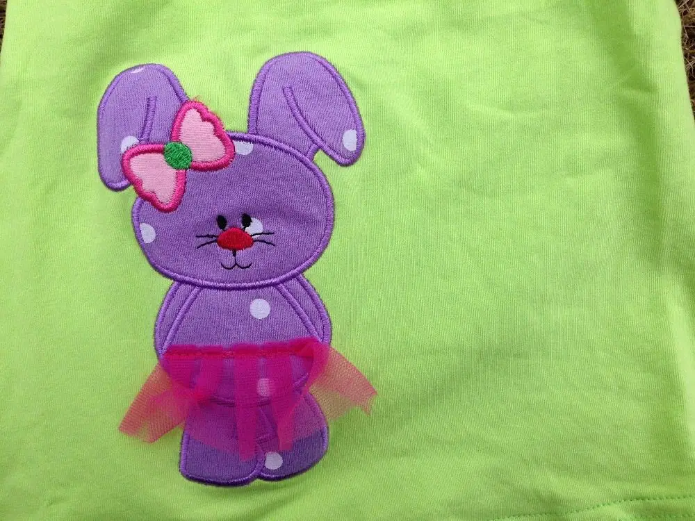 2015 new baby girls easter lime pink lavender bunny capri top set easter outfits with matching necklace and bow set