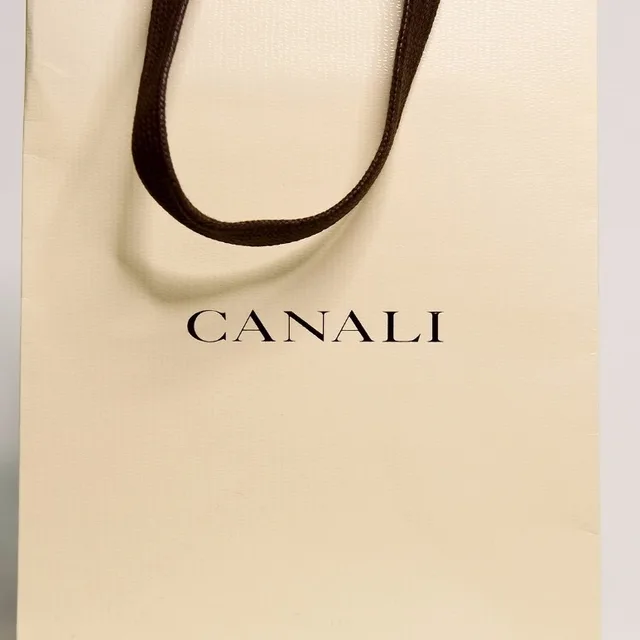 fancy gift packing cheap paper shopping bags with paper handle