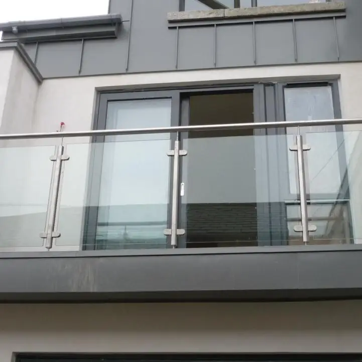 glass balustrade (26)