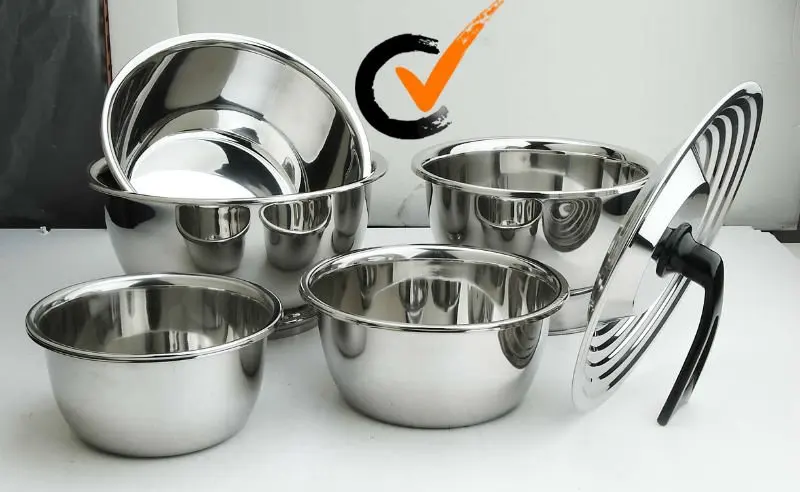 Practical stainless steel salad mixing bowl set
