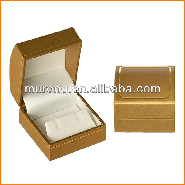 gold leatherette clip earring jewelry box