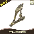 Fashion decorative metal bracket for curtains pipe