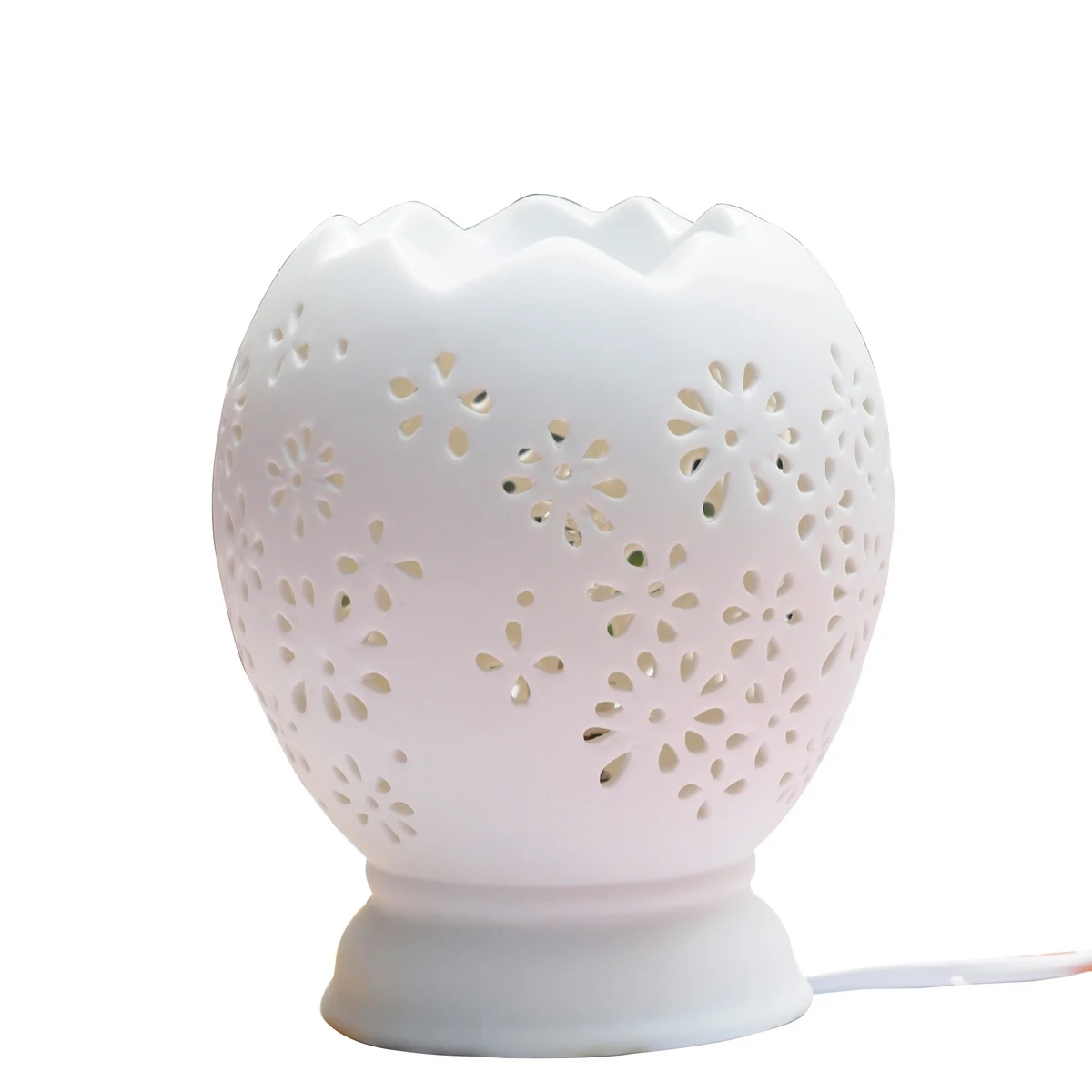 Free shipping Ceramic cutout aromatherapy lamp oil lamp plug essential oil aromatherapy lamp humidifier