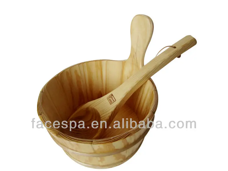 (Bucket with scoop)