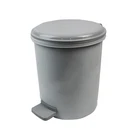 Responsible cooperative punctual mould maker