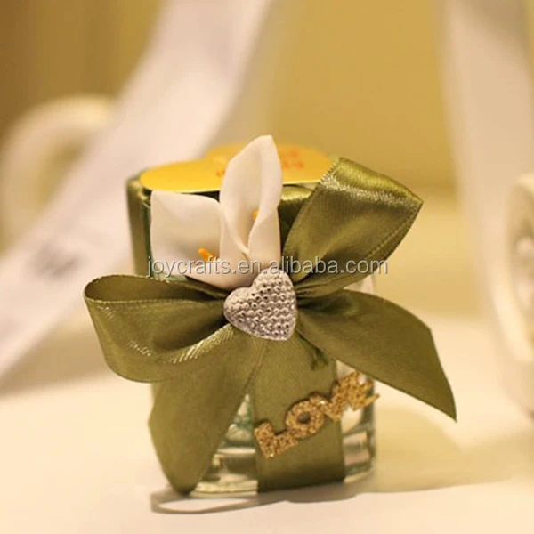 white knot ribbon
