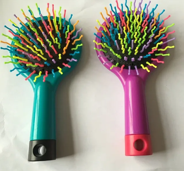 injection color-rainbow comb.jpg