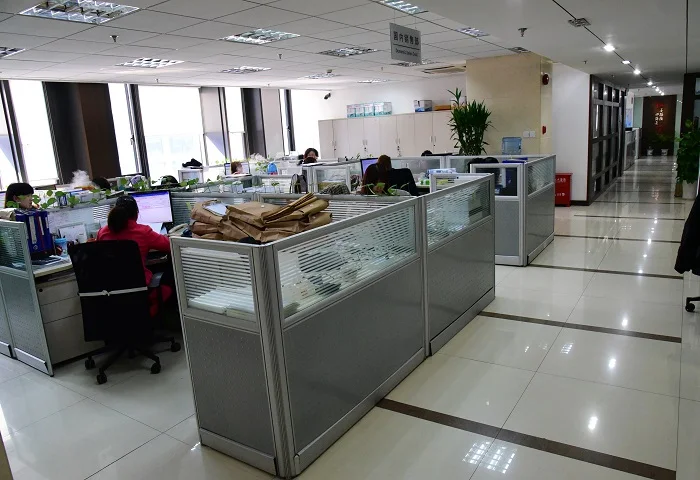 Office-03.jpg