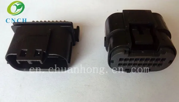 CNCH-18-p-car-male-and-female (3).jpg