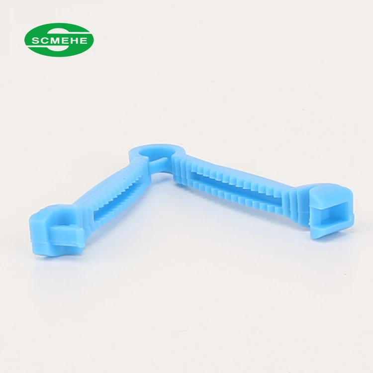 umbilical cord clamp 2.jpg