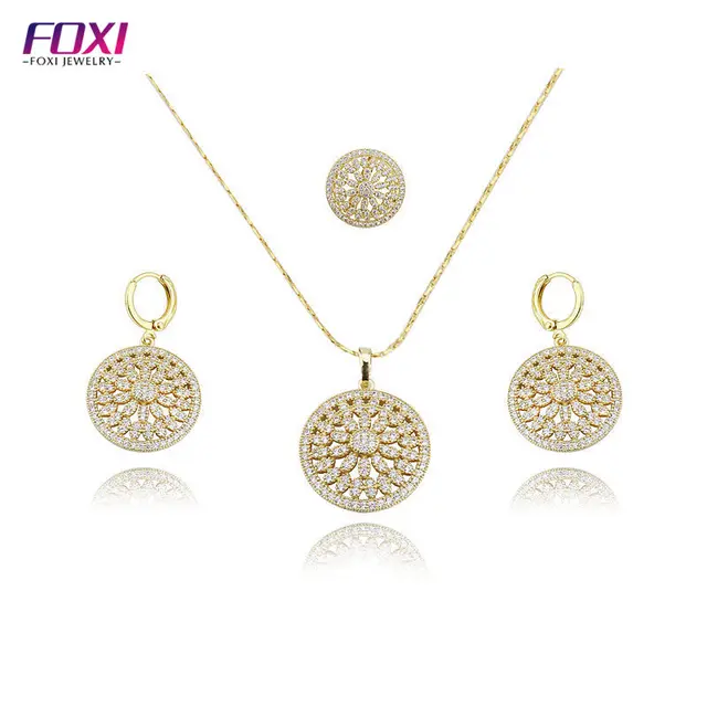 gold jewelry pieces