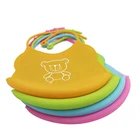 Hot Sales New Design Lovely Waterproof Silicone Bib Easily Wipes Clean