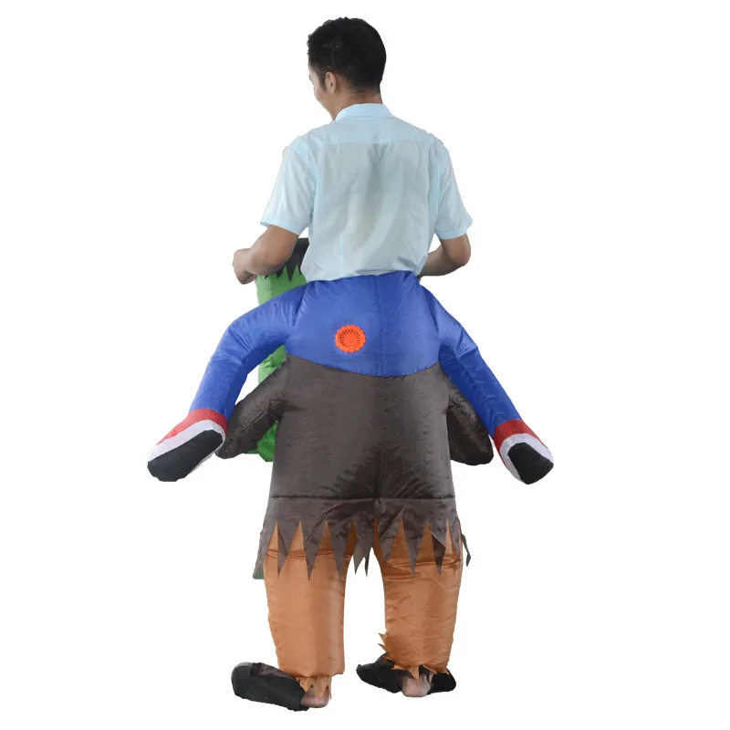 4547959092_655632698