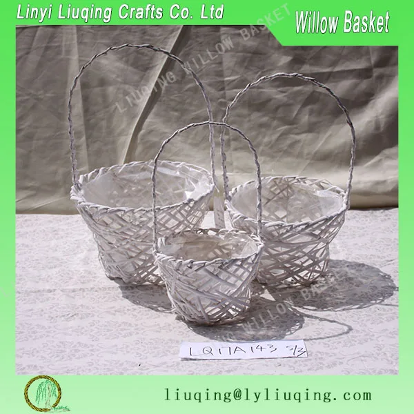 white wicker storage hamper basket w/lining xmas gift hamper