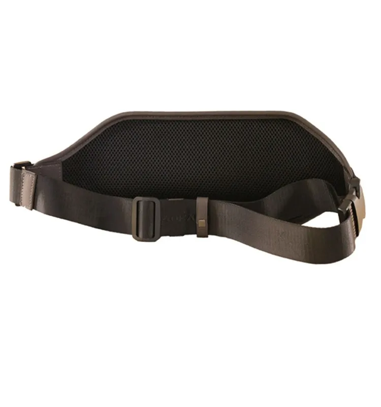 waist bag 1.jpg