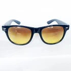 2018 Unisex Custom logo Sunglasses with fashionable gradient lens color with Fast Delivery time and Cheap price