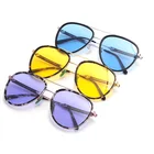 2019 Metal Fashion Polarized Sunglasses With Titanium Material