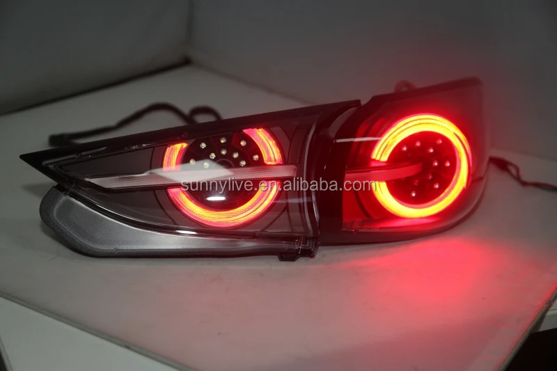 LED rear light For MAZDA 3 Axela Hatchback 2015 -up LED Strip Tail Lamp Clear cover TW