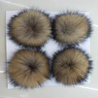 Wholesale Cheap Price 9 10 12 cm Natural Color Detachable Real Raccoon Fur Pompom Ball For Beanie Hats