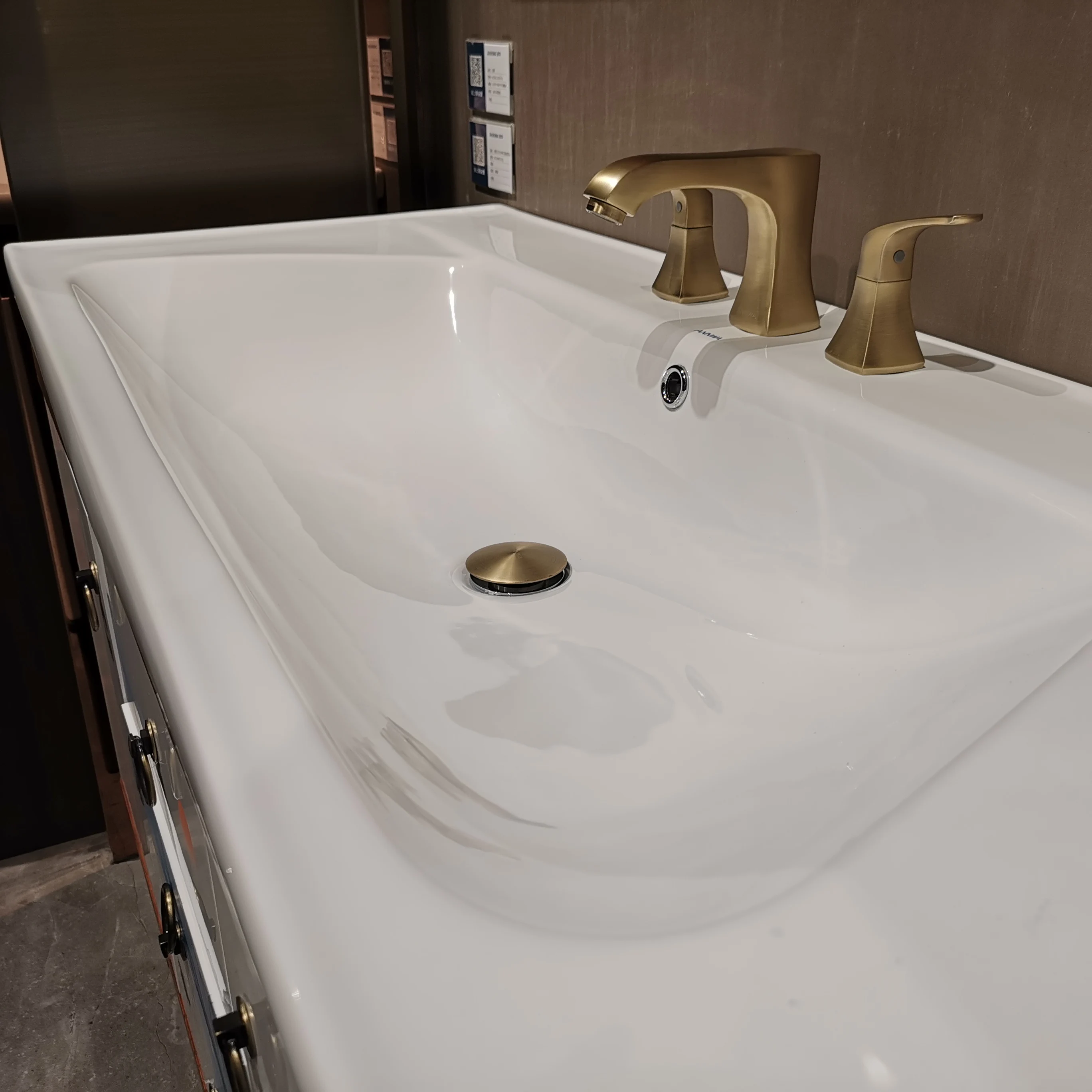 N11G03 Square Bathroom Single/Three Hole Bathroom Cabinet Long Wash Basin