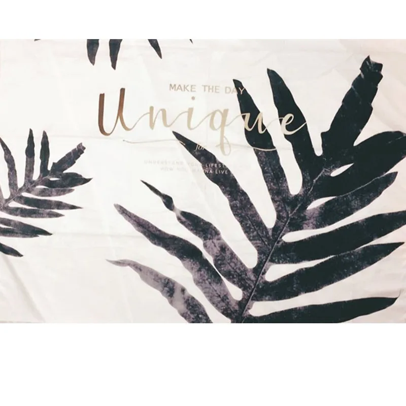 4694943561_484475664