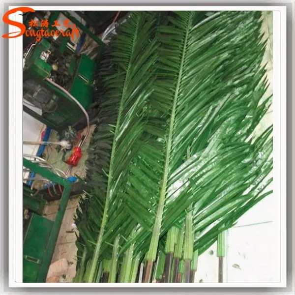 Chinese new green outdoor PE leaves artificial plants artificial coconut palm trees for landscaping decoration