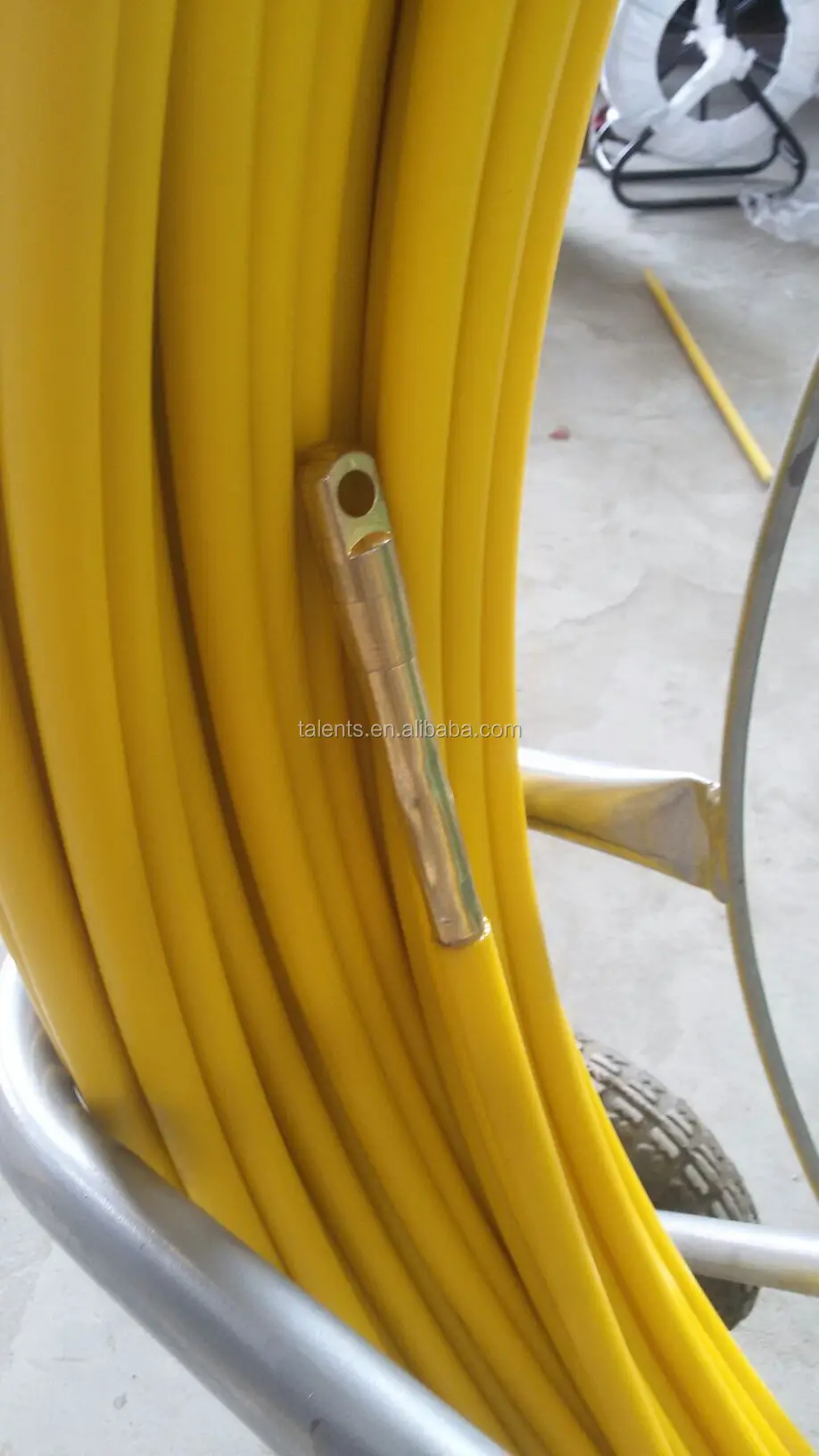 4.5mm-16mm fiberglass cable duct rodders.png