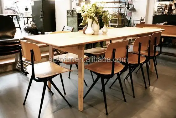 revolt dining chair.3.jpg