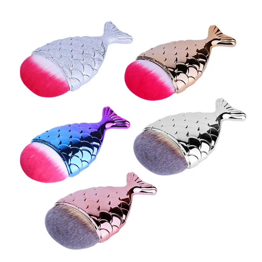fish tail brush.jpg