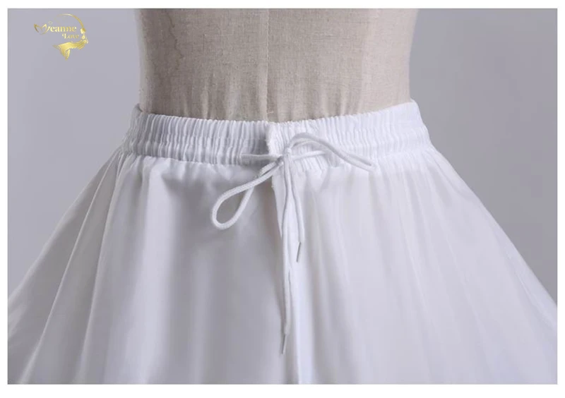 4187850182_744473505