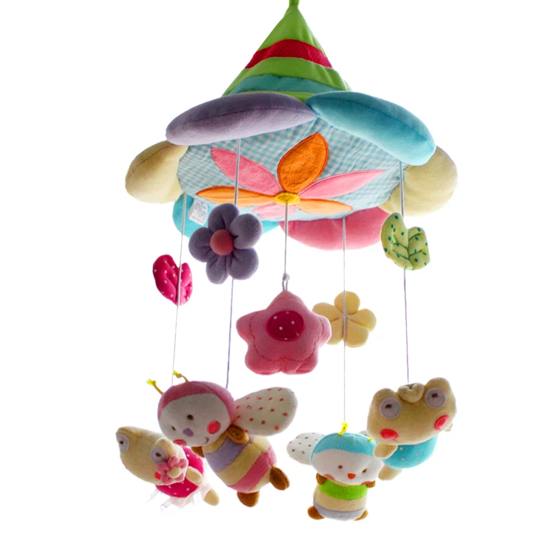 baby bed with hanging toys