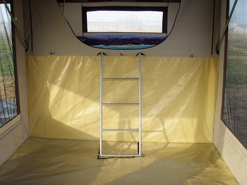 trailer tent-red-d2.jpg