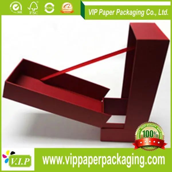 cardboard hinged box
