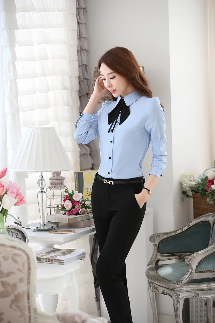 3329004271_1886688962